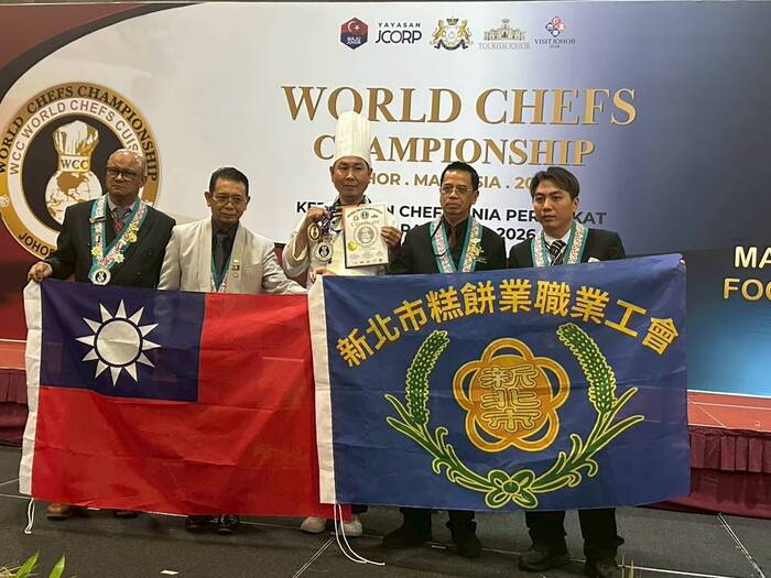 【榮譽榜】觀光餐旅碩士專班同學 征戰馬來西亞世界廚藝大賽 勇奪多項大獎圖片