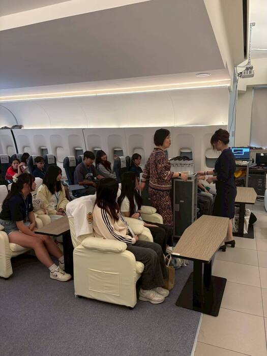 【最新消息】景文科大旅遊航空營圓滿落幕 吸引十七所高中職學生熱情參與圖片