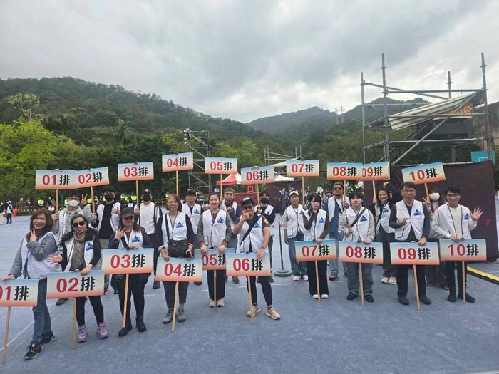 全國青年學子齊力點亮希望 景文科大旅遊系傳承天燈文化圖片圖片